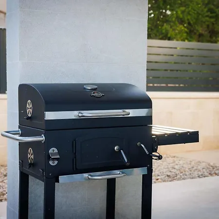 Brandneue - Pool Mit Panoramablick Aufs By Interhome Feriehus Vrbnik (Primorje-Gorski Kotar)