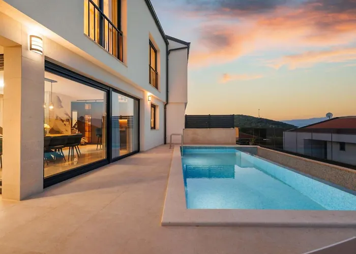 Brandneue - Pool Mit Panoramablick Aufs By Interhome Vrbnik (Primorje-Gorski Kotar)