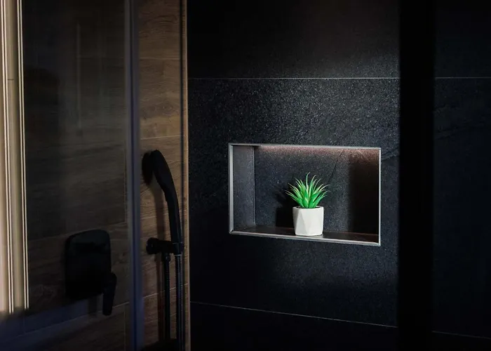 Brandneue - Pool Mit Panoramablick Aufs By Interhome *